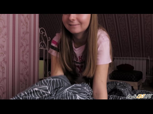 ❤️ Blondie-k bere BFF-ren sakon zurrupatzen du eta esperma jasotzen du ahoan ❤ Sexua %eu.teencumpot.ruan ❌